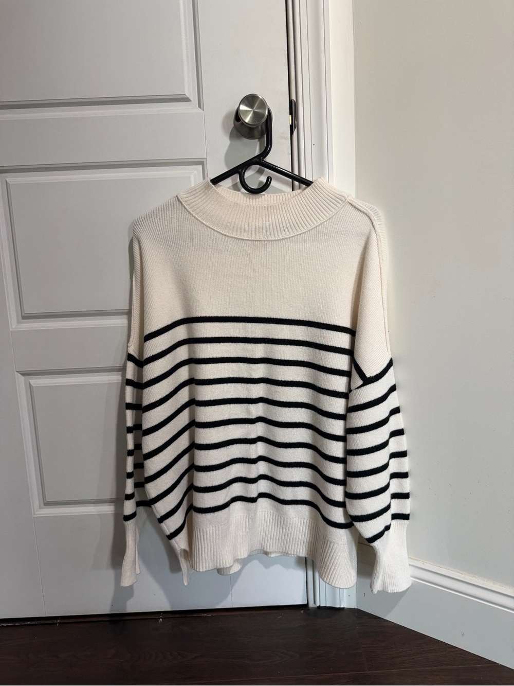 Zesica Cream and Black Striped Women's Mock Neck Sweater - M
